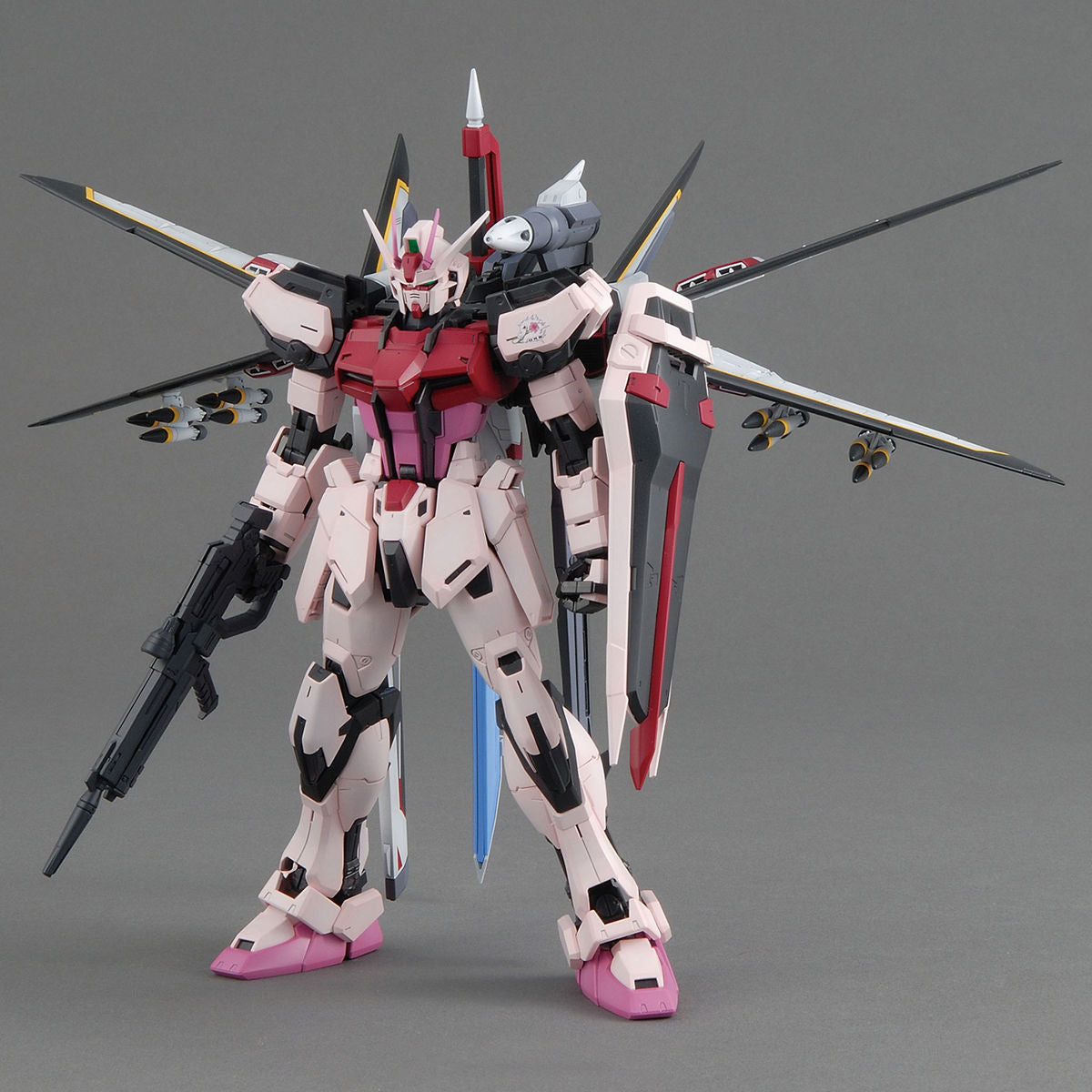 1/100MG ｽﾄﾗｲｸﾙｰｼﾞｭ ｵｵﾄﾘ装備 Ver.RM