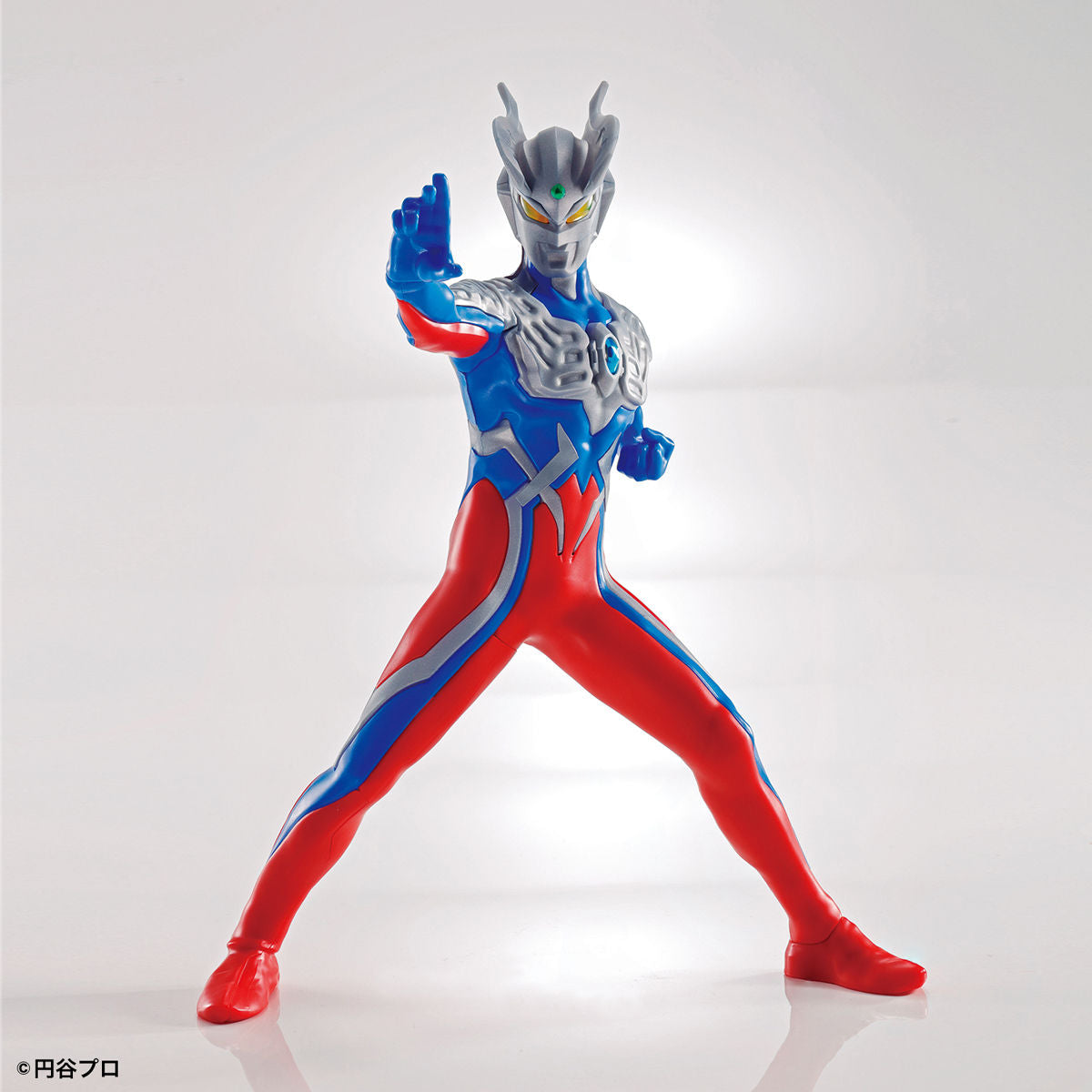 ﾊﾞﾝﾀﾞｲEG05ｳﾙﾄﾗﾏﾝｾﾞﾛ