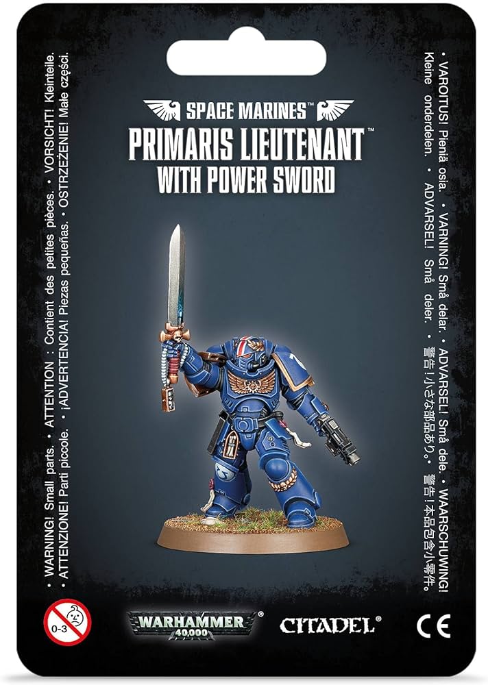 SPACE MARINES: PRIMARIS LIEUTENANT WITH POWER SWORD スペースマリーン： プライマリス・ レフテナント（パワーソード装備）
