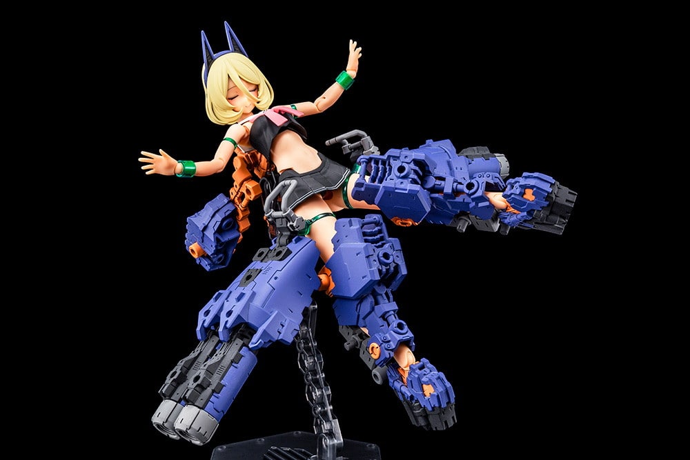 ﾒｶﾞﾐﾃﾞﾊﾞｲｽ No.24.1 BUSTER DOLL ﾀﾝｸ MIDNIGHT FANG