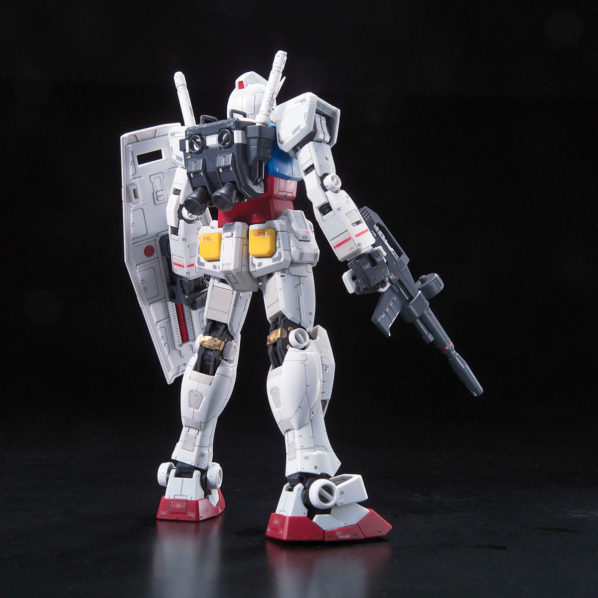 1/144RG001 RX-78-2ｶﾞﾝﾀﾞﾑ