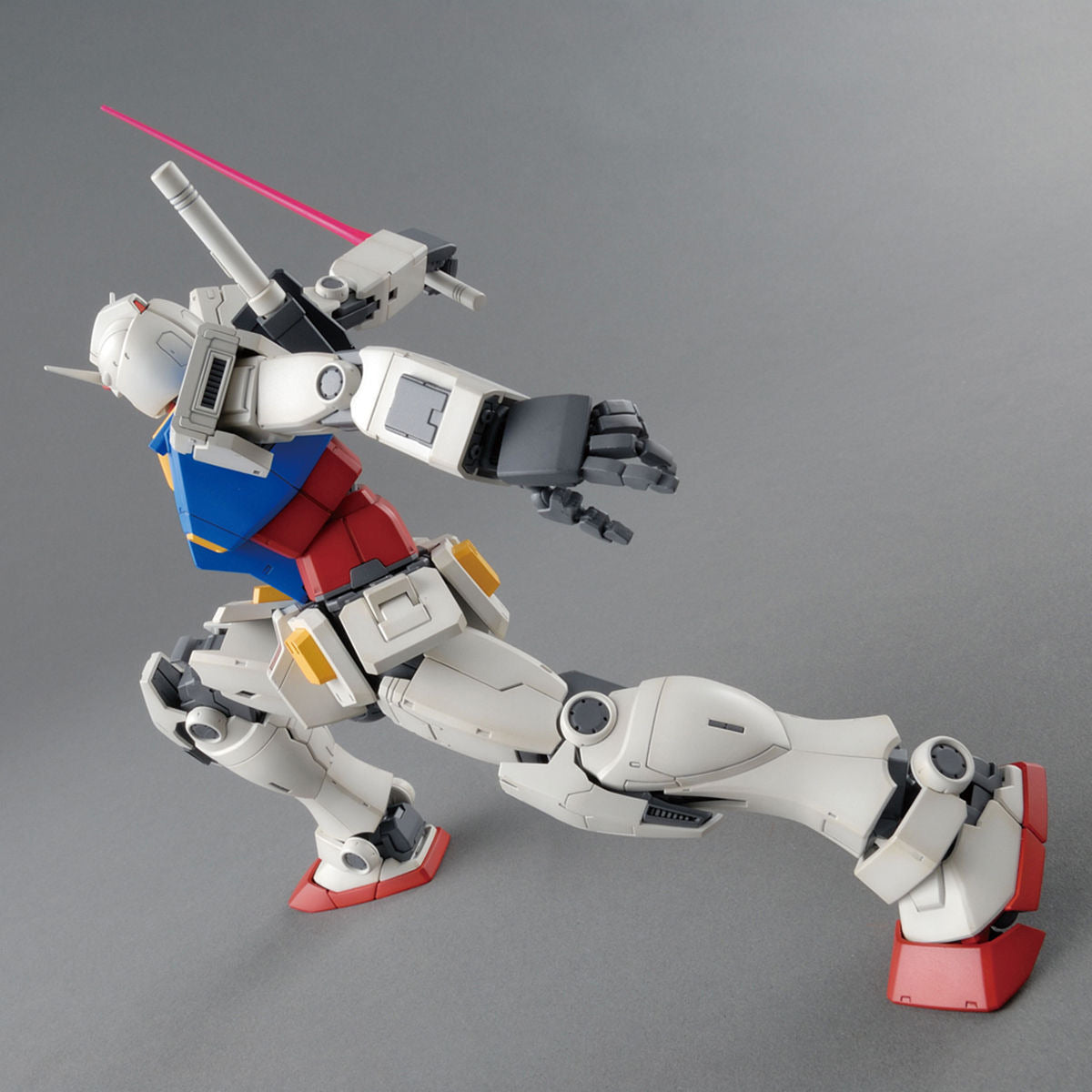 1/100MG RX-78-02ｶﾞﾝﾀﾞﾑ(GUNDAM THE ORIGIN
